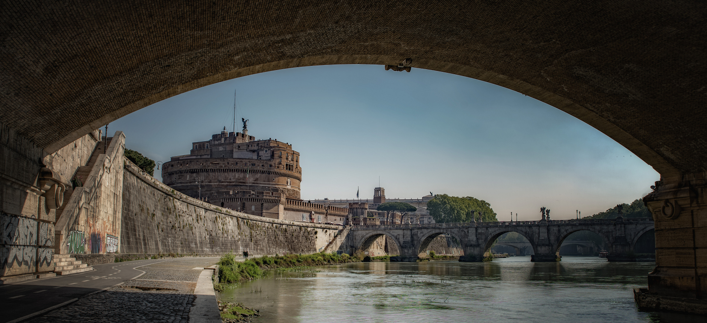 in the eye of the Tiber