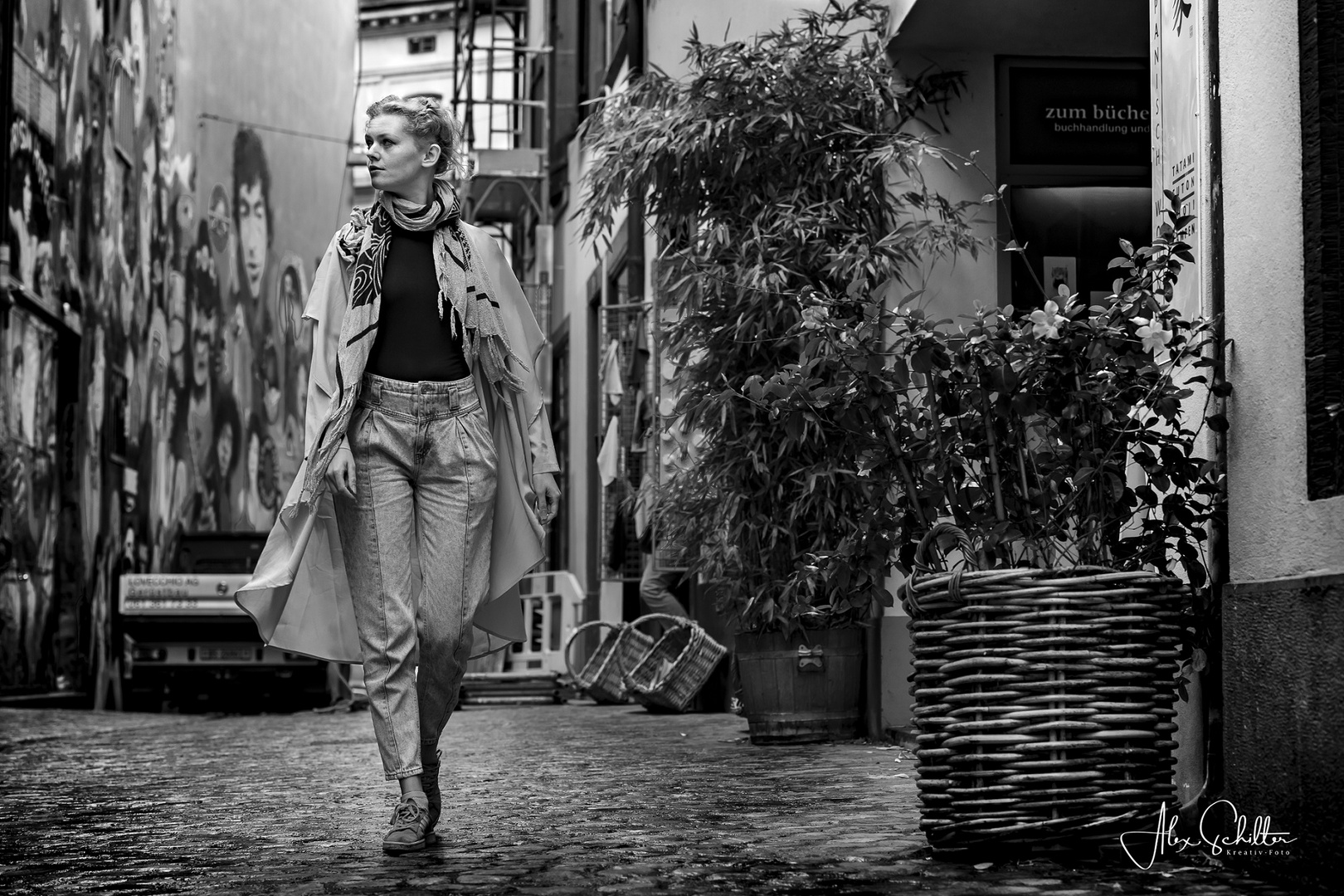 "in Urban Rain... with Kate... in Basel..."