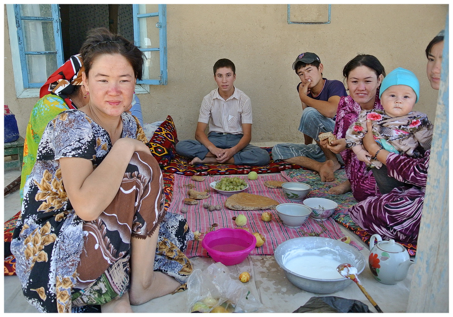 In Usbekistan zu Tisch