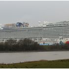 in Wartestellung ... Norwegian Breakaway