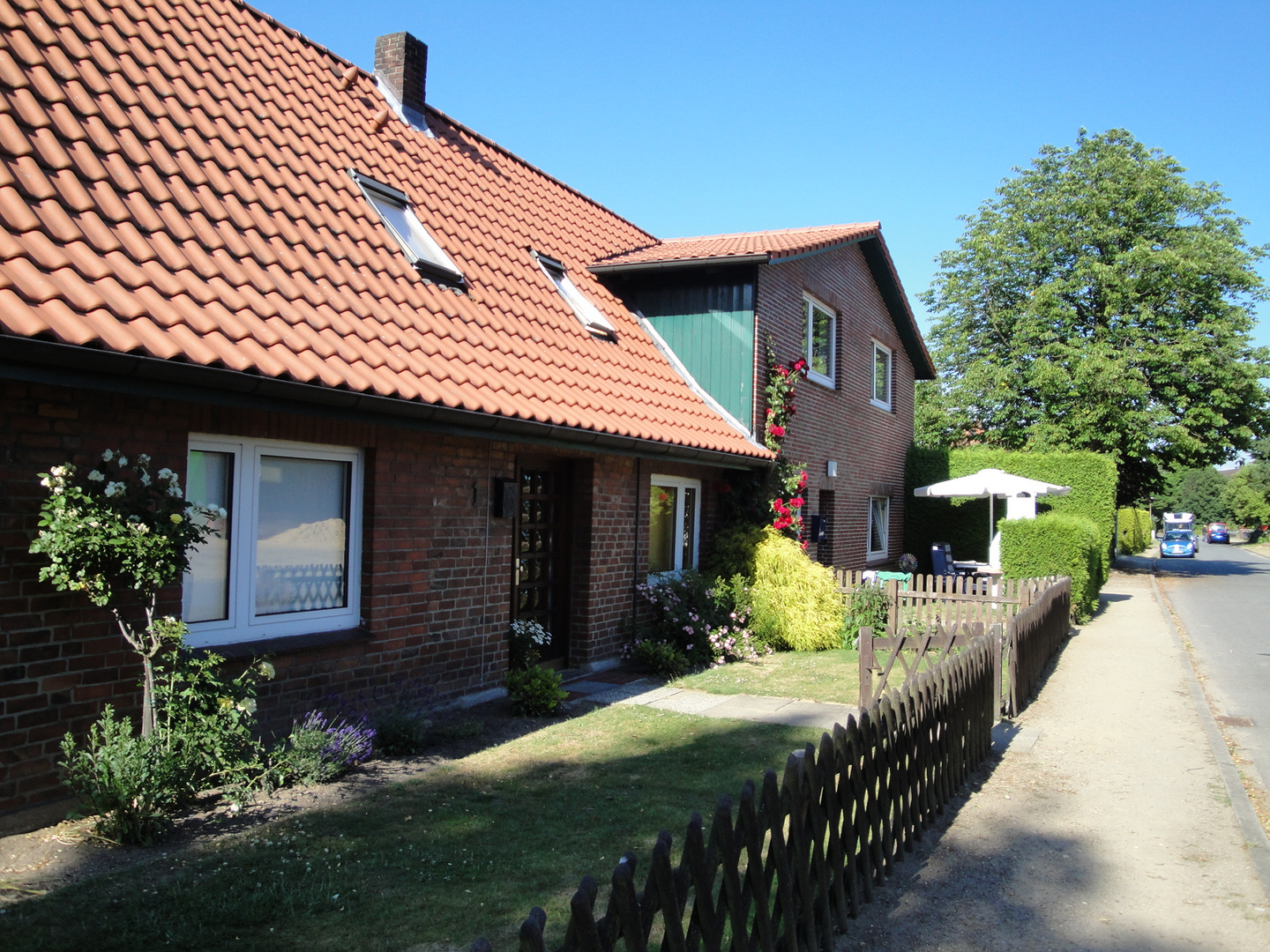 in Wilstedt stehen Häuser, die ein liebevolles Zuhause sind ...