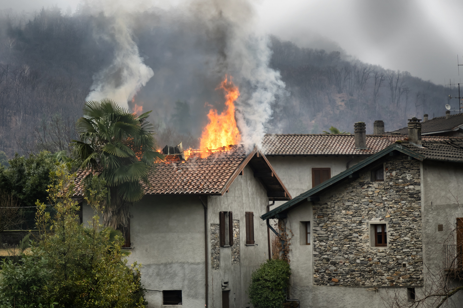 Incendio a Castello