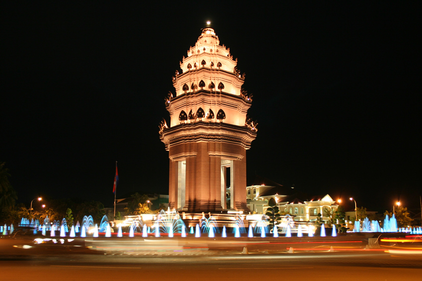 Independence monument, Phnom Penh