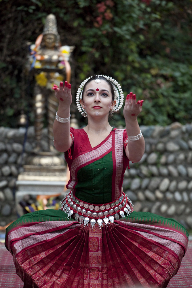Indian dancer 2