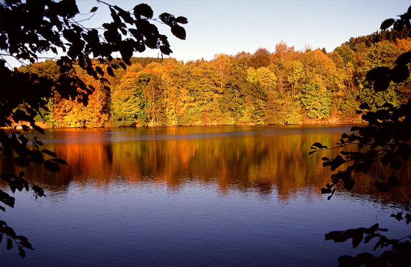 Indian Summer im Sauerland, Hennesee/Meschede, 16.10.2005