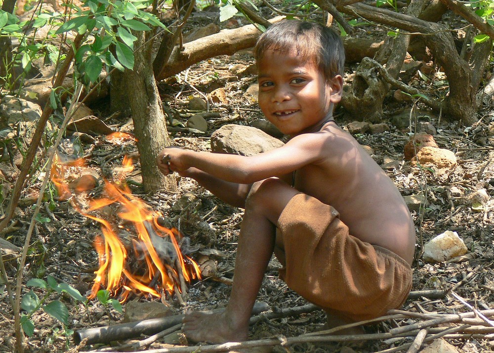 Indien: kleiner Zündelbruder