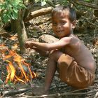 Indien: kleiner Zündelbruder