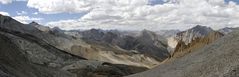 Indien, Zanskar: Blick vom Nutse-La (5050m) nach Süden