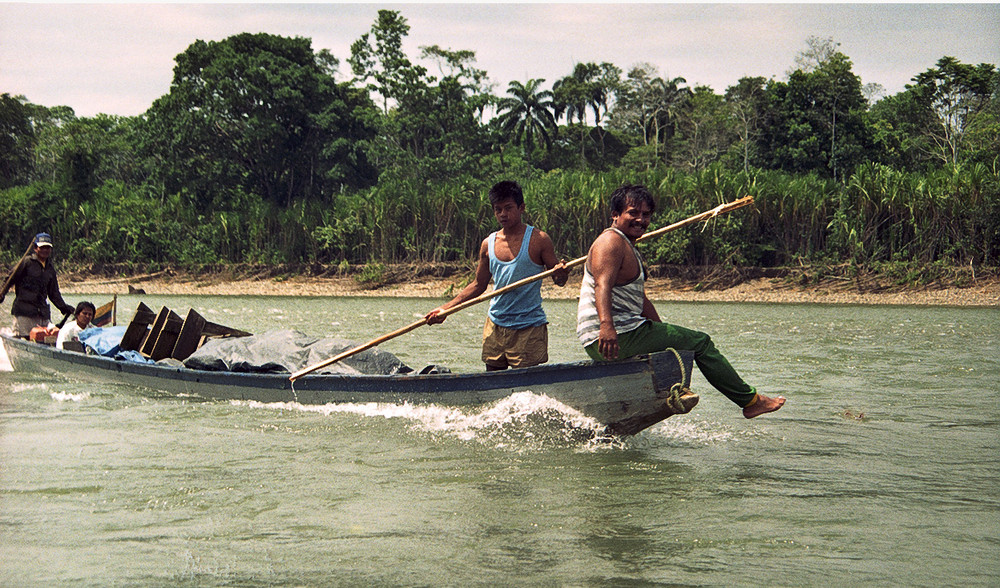 Indios in Amazonica (Ecuador)