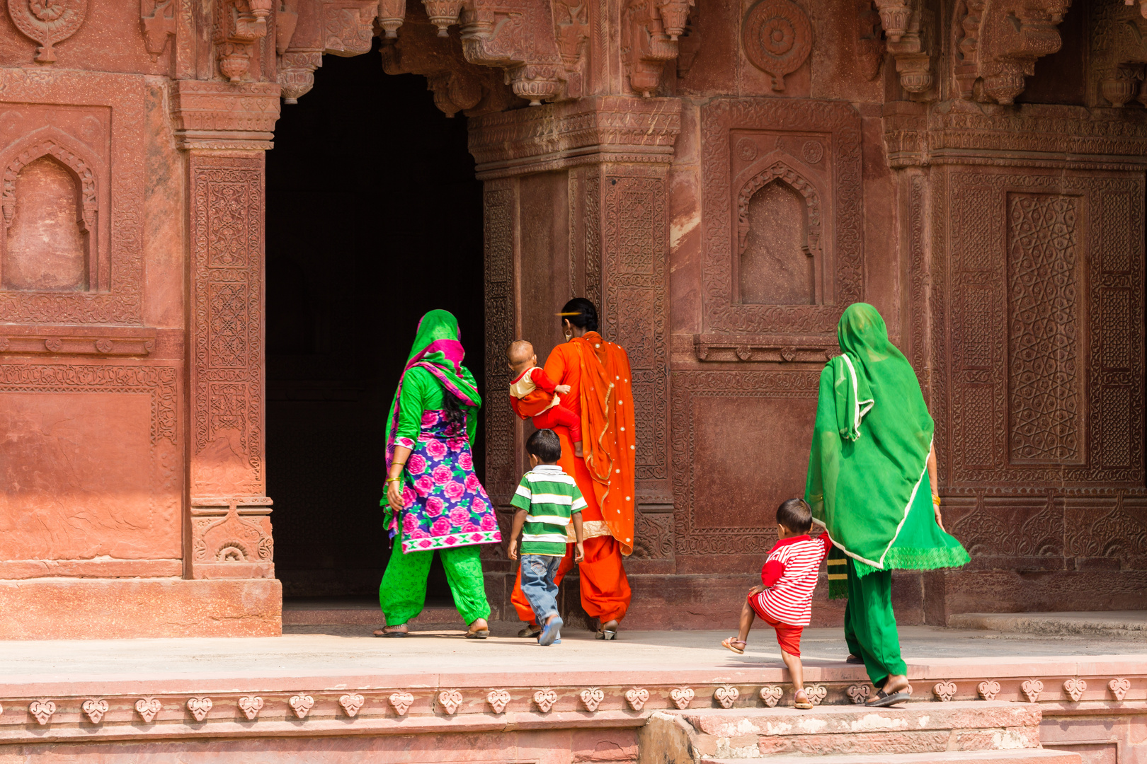 Indische Frauen mit Kindern...