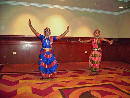 indische Tänzerinen