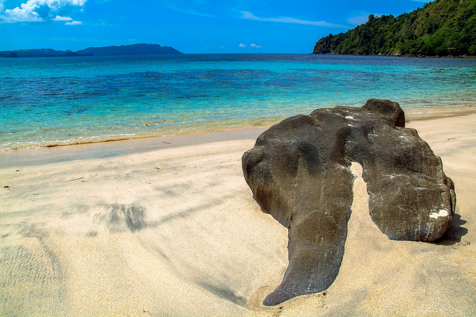 Indonesien 2007: Sulawesi, Strand auf Bangka Island