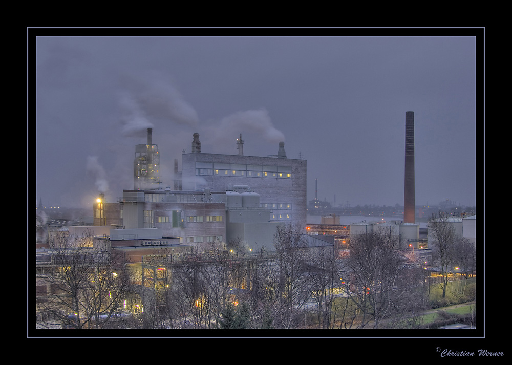 Industrie am Morgen