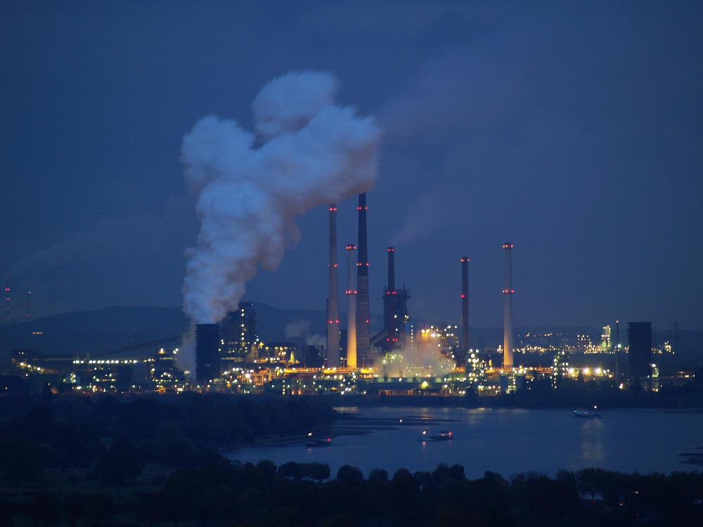 Industrie am Rhein