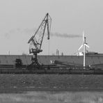 Industrie an der Elbe