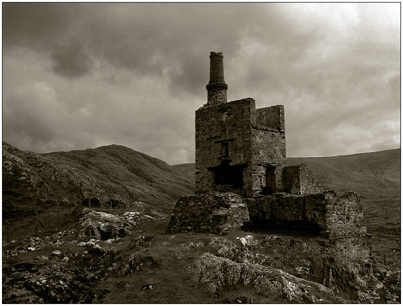 Industrie-Ruine in Irland: Allihies Copper Mines