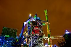 Industrie und Landschaftspark Duisburg bei Nacht