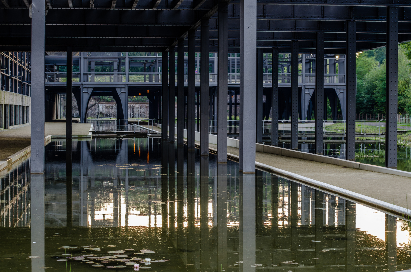 Industrie und Natur in den Wassergärten Landsweiler-Reden