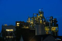 Industrie zur Blauen Stunde