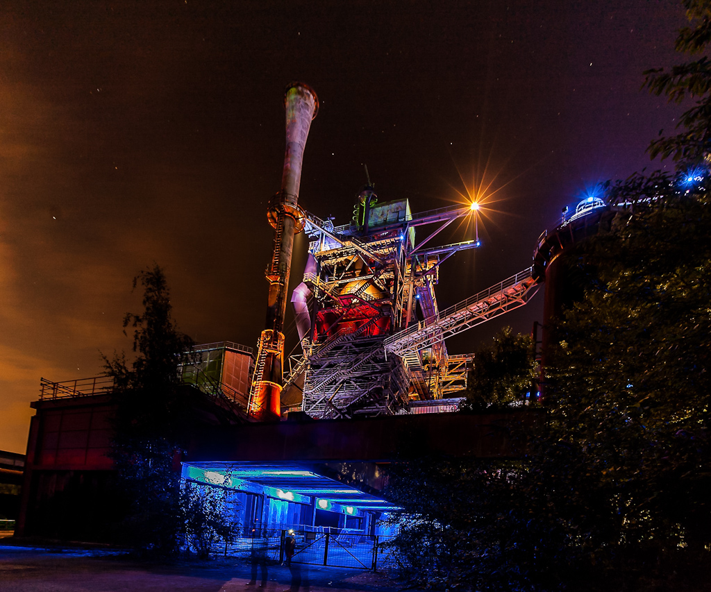 Industriedenkmal bei Nacht