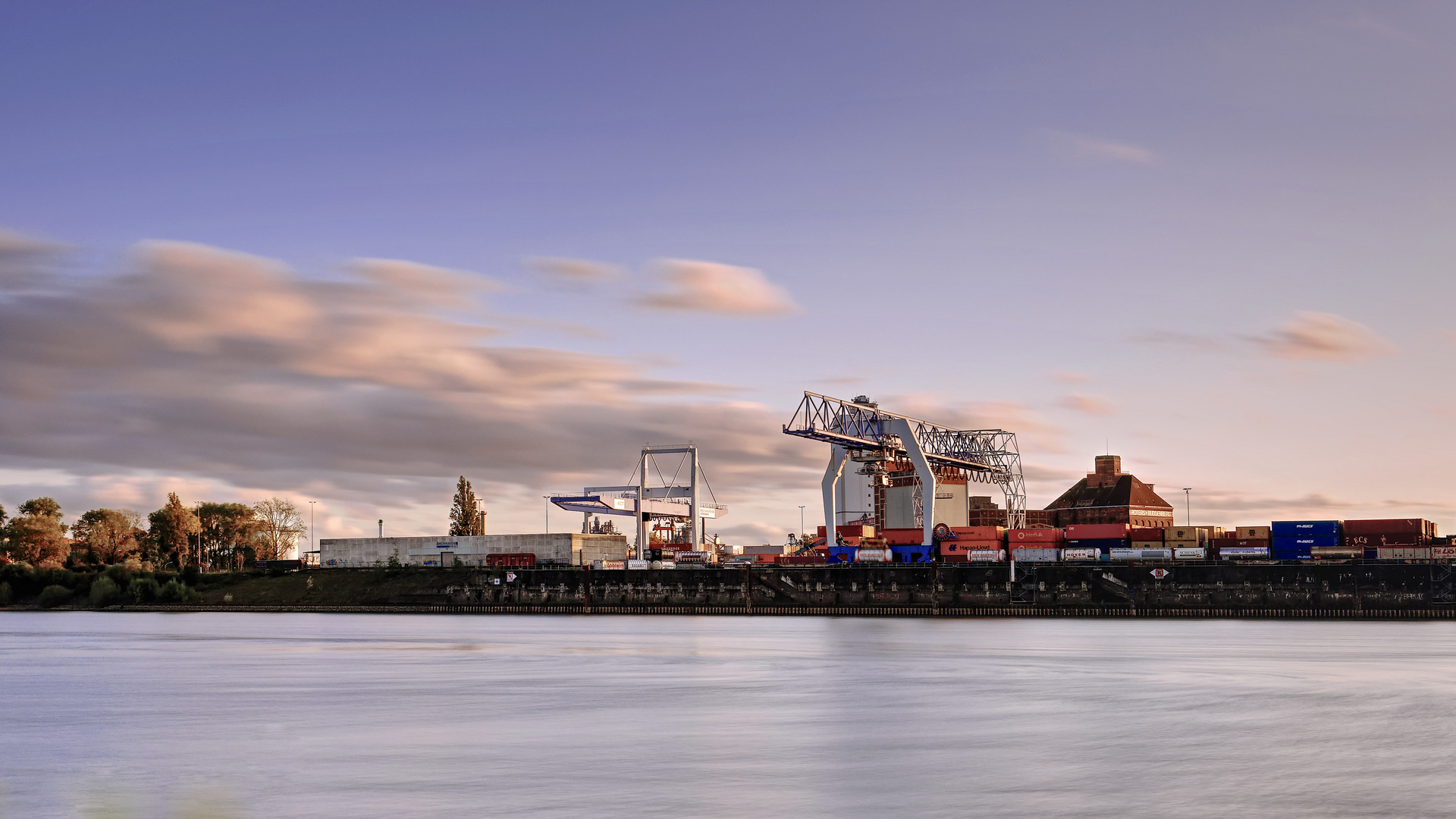 Industriehafen Krefeld Uerdingen