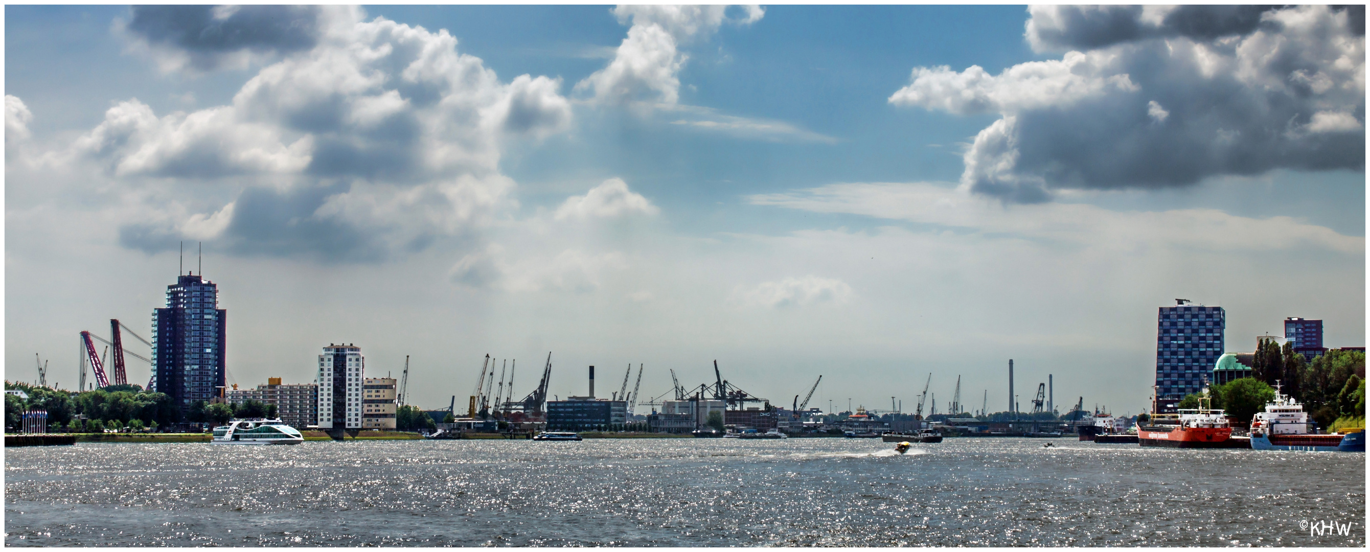 Industriehafen Rotterdam (NL)