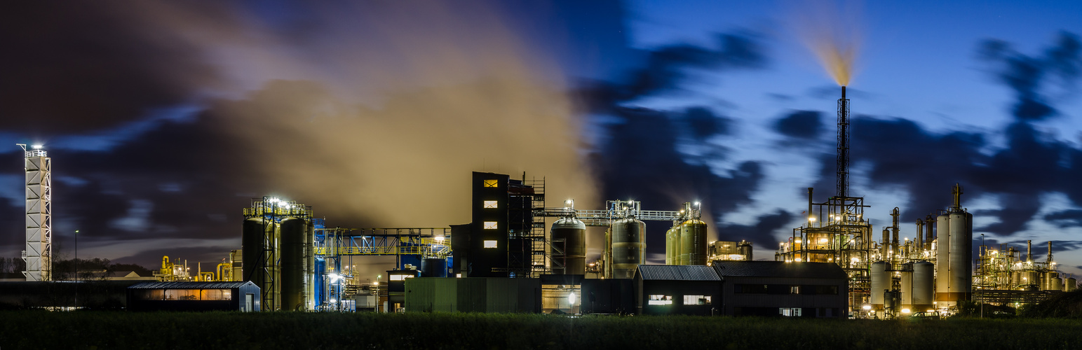 Industriepark auf der grünen Wiese 