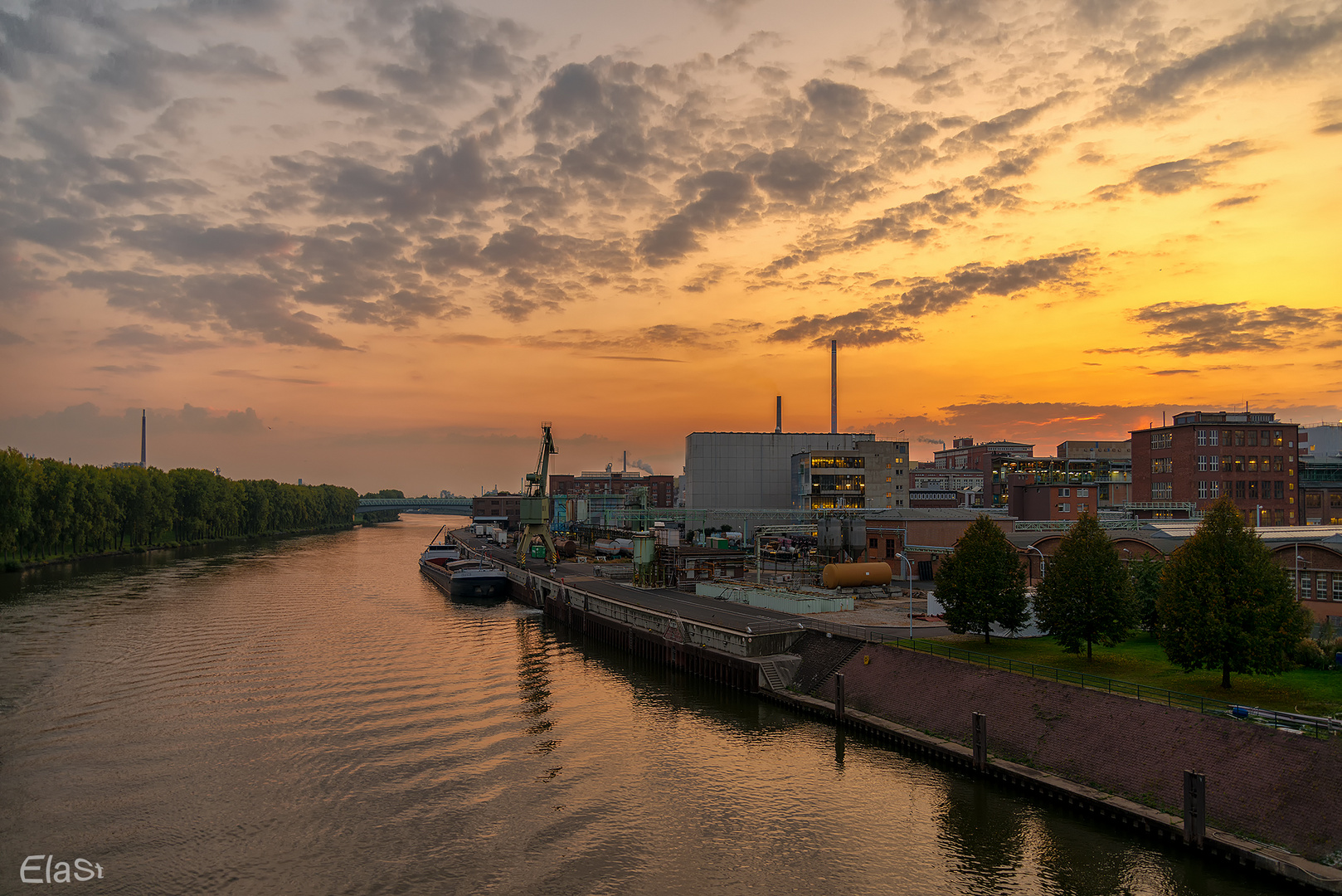 INDUSTRIEPARK HÖCHST