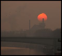 Industriepark Höchst in winterlicher Abendsonne (2)