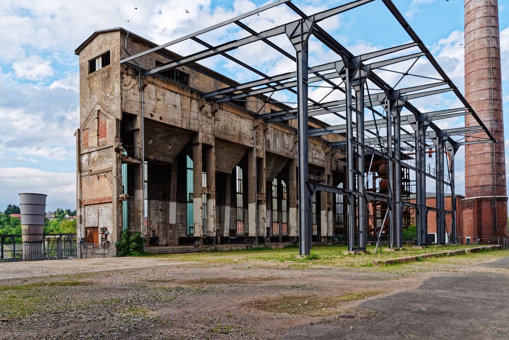 Industrieruine auf dem Gelände des Bergwerks Reden (Saarland)  (2)