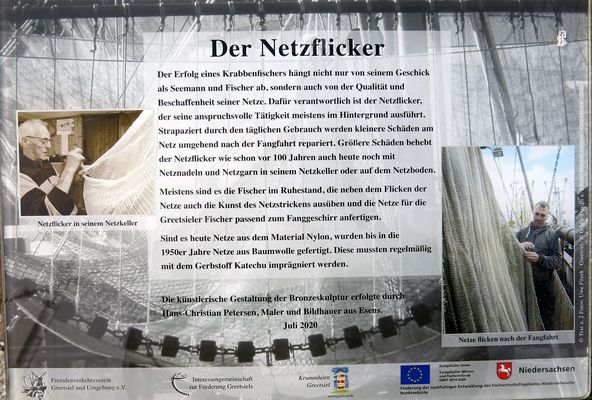 Infotafel an Denkmal.