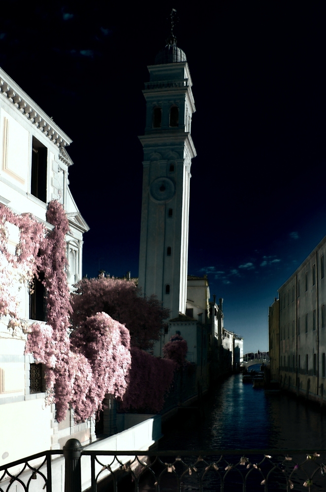 Infrarot, Venedig Rot-Blau getauscht