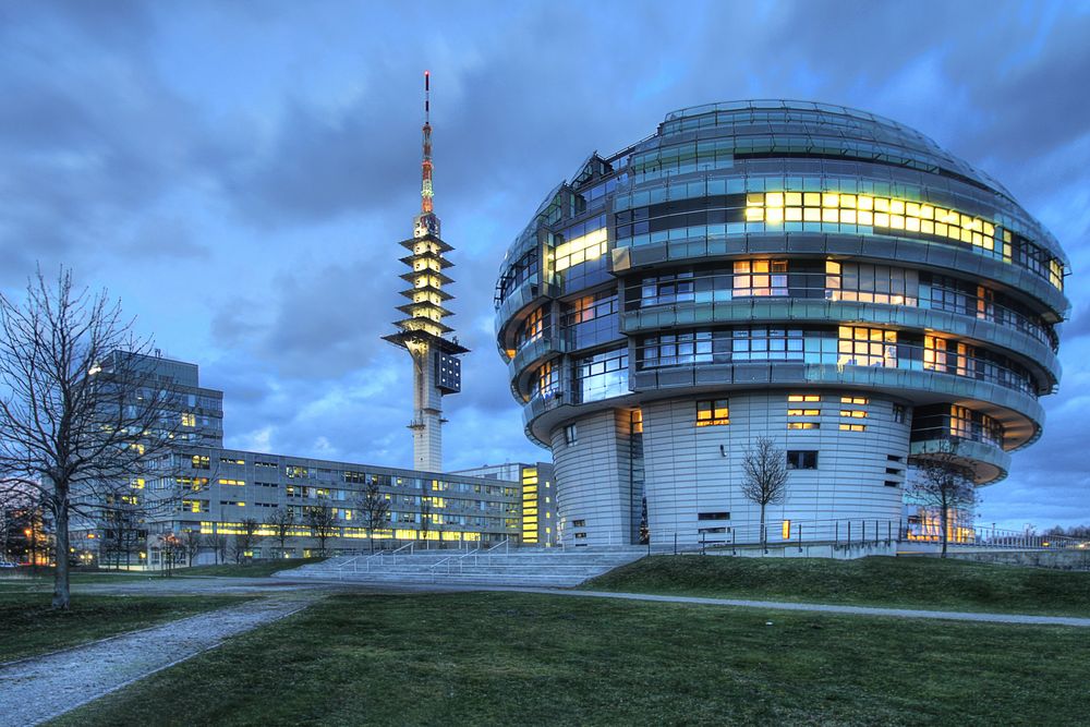 INI und Fernsehturm