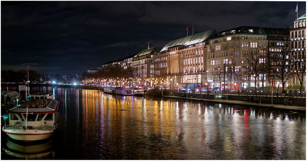 Innenalster mit Ballindamm