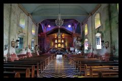 Innenansicht der Kirche von Baclayan ( Bohol, Philippinen)