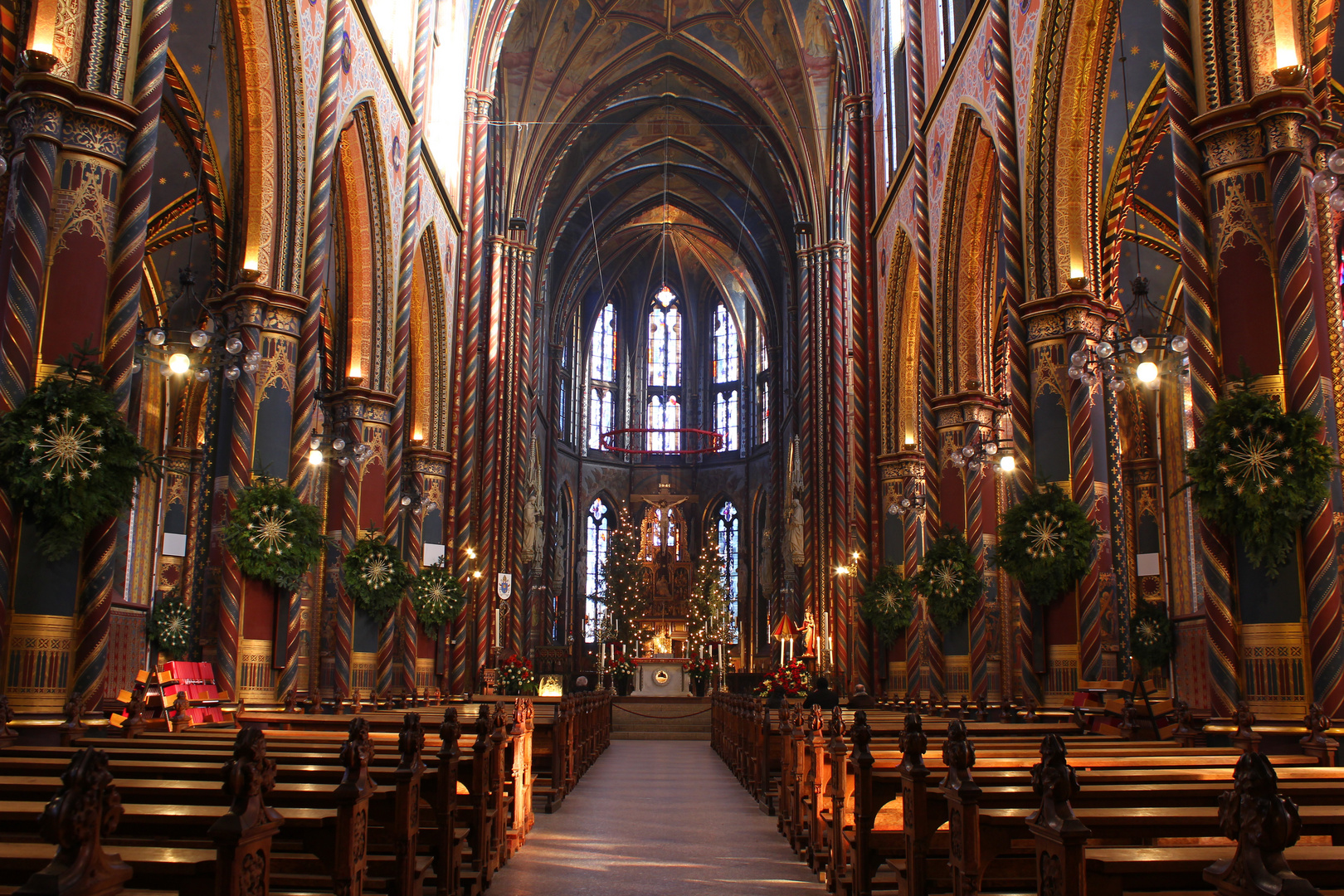 Innenansicht der Marienbasilika in Kevelaer 1