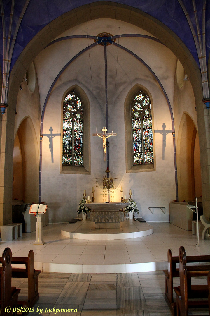 Innenansicht der Wallfahrtskirche Bochum-Stiepel