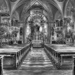 Innenansicht der Wallfahrtskirche in Neukirchen beim Hl. Blut