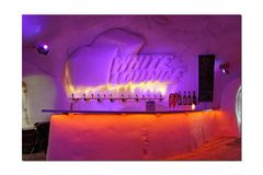 Innenansicht der White Lounge,