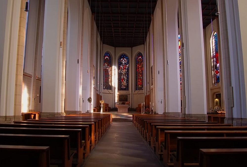 Innenansicht Klosterkirche Abtei Hamborn