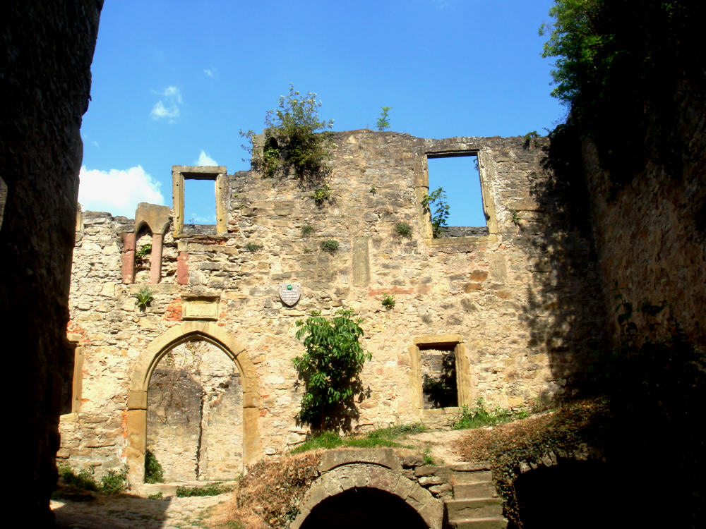 Innenansicht von der Burg Hornberg