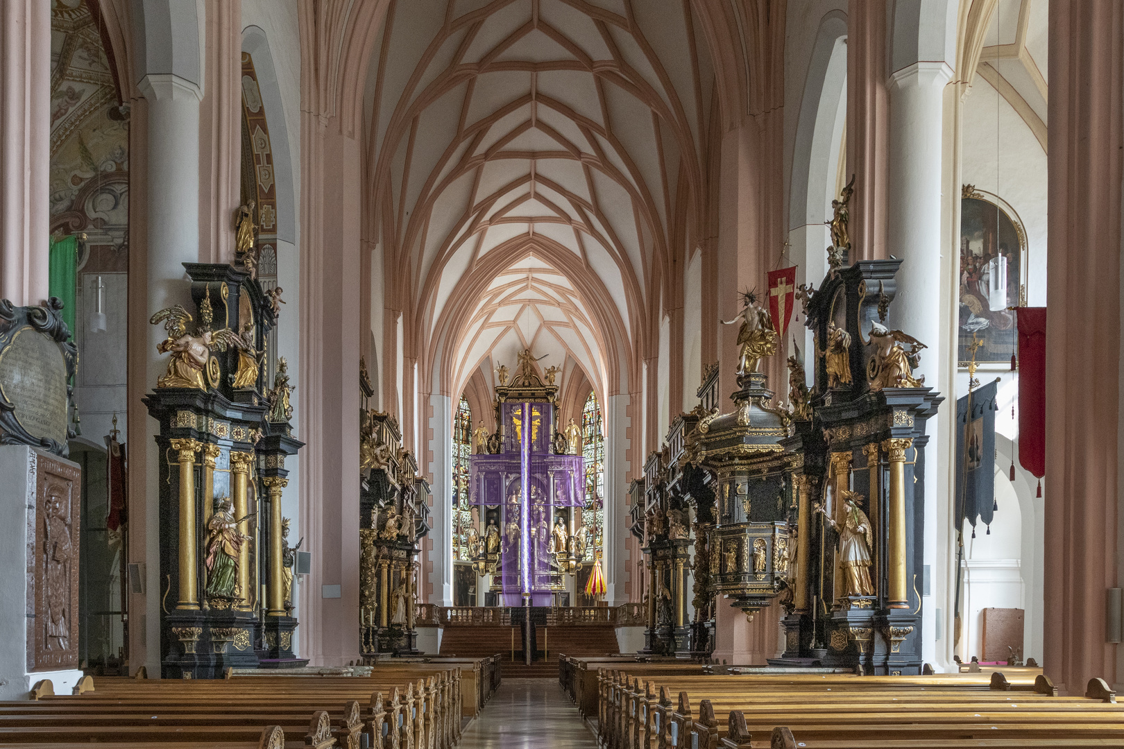 Innenaufnahmen Basilika St. Michael - Mondsee