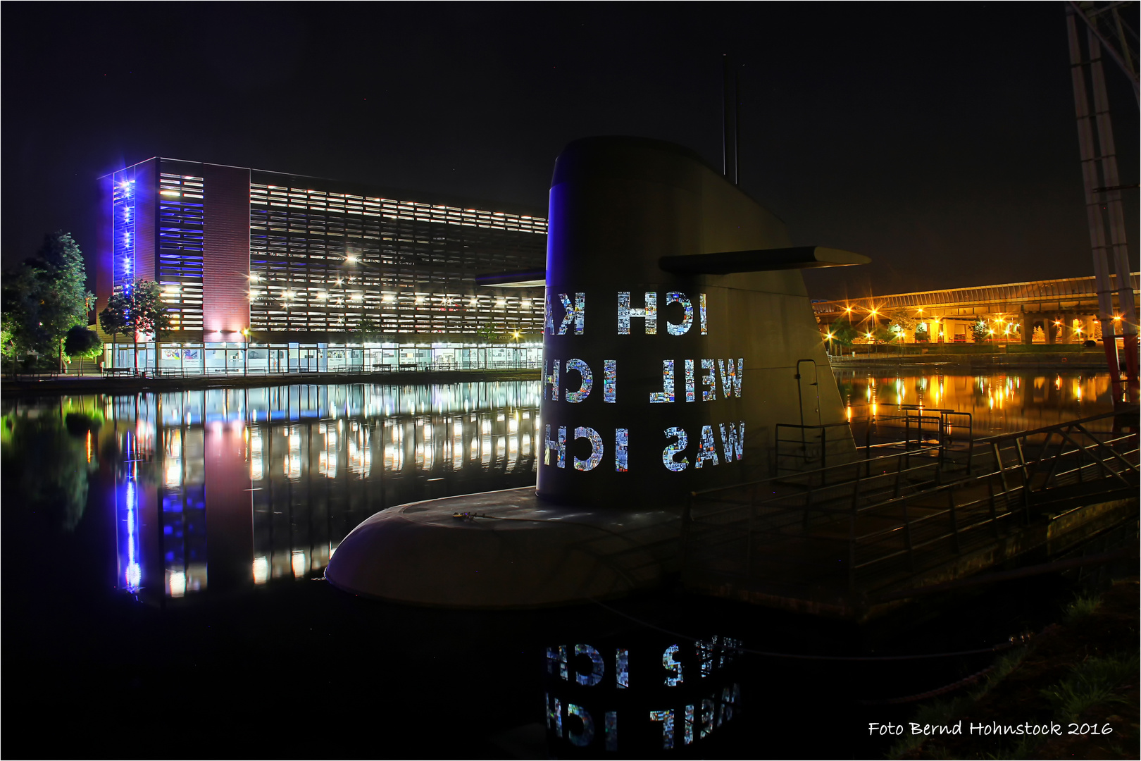 Innenhafen Duisburg ...