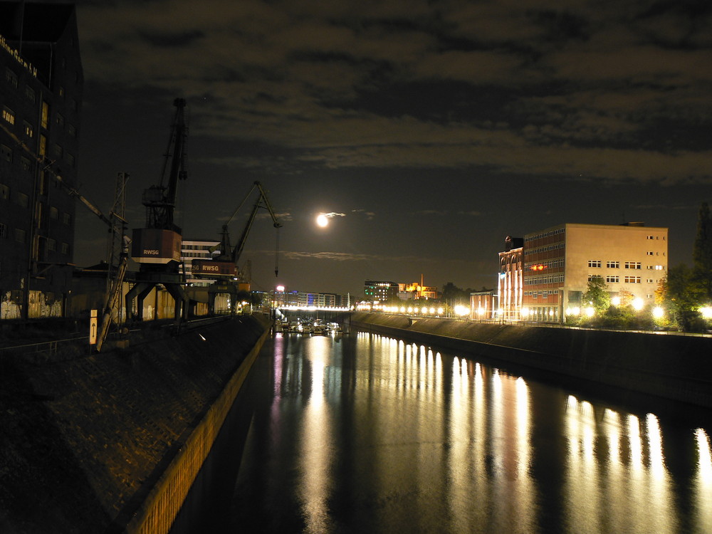 Innenhafen Duisburg