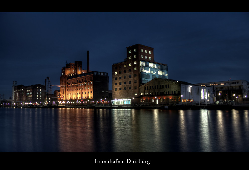 Innenhafen Duisburg bei Nacht (HDR)