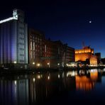 Innenhafen Duisburg II - Küppersmühle bei Nacht