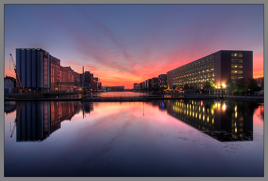 Innenhafen HDR ohne Beleuchtung