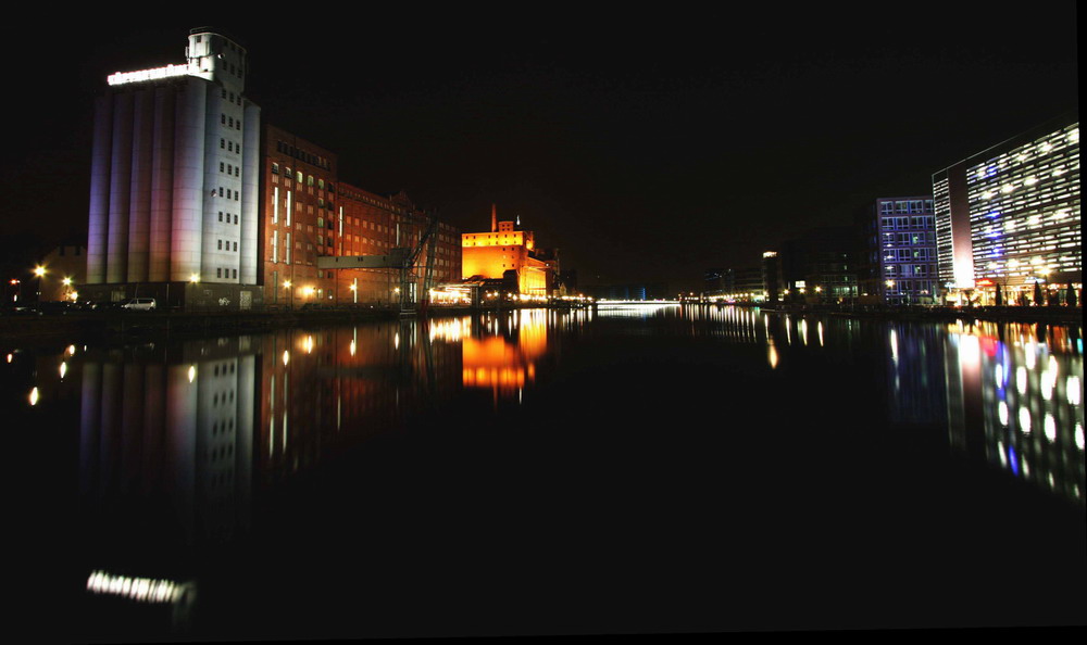 Innenhafen in Duisburg