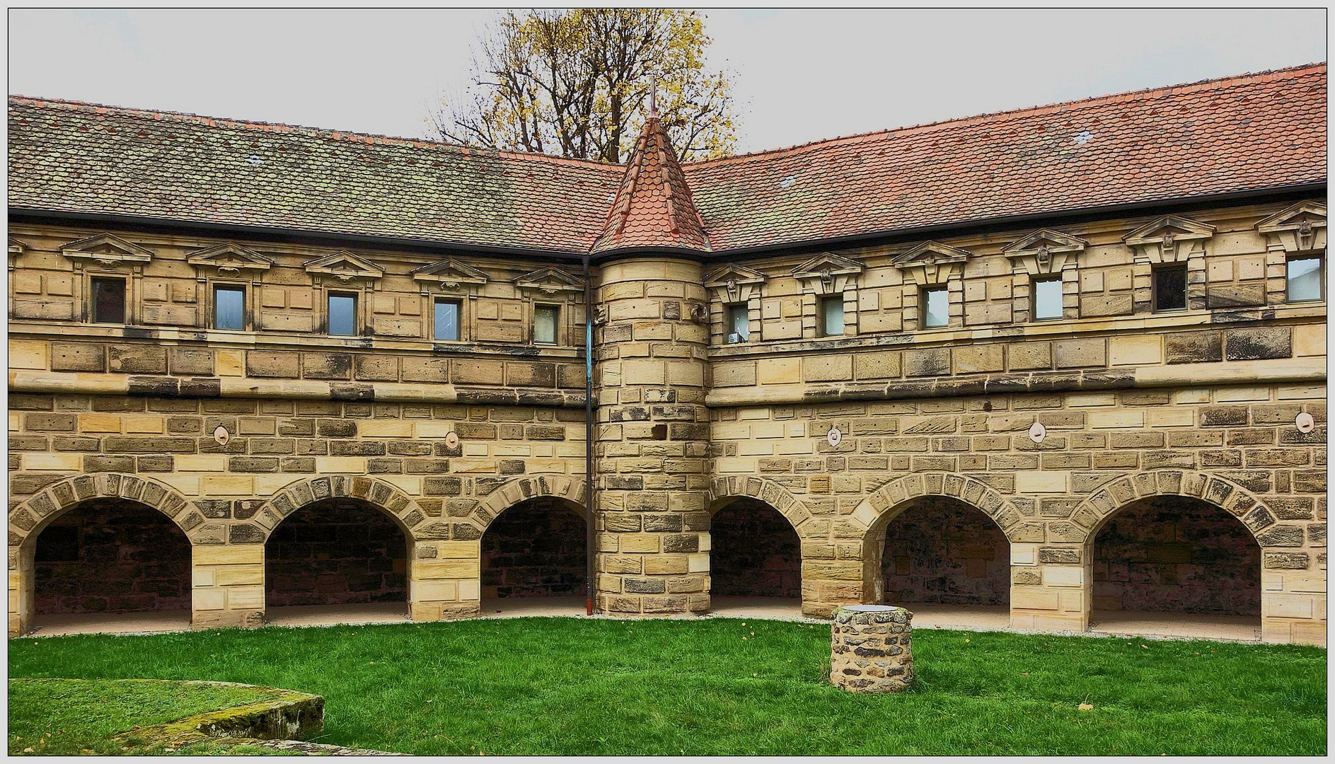 Innenhof der Festung Lichtenau