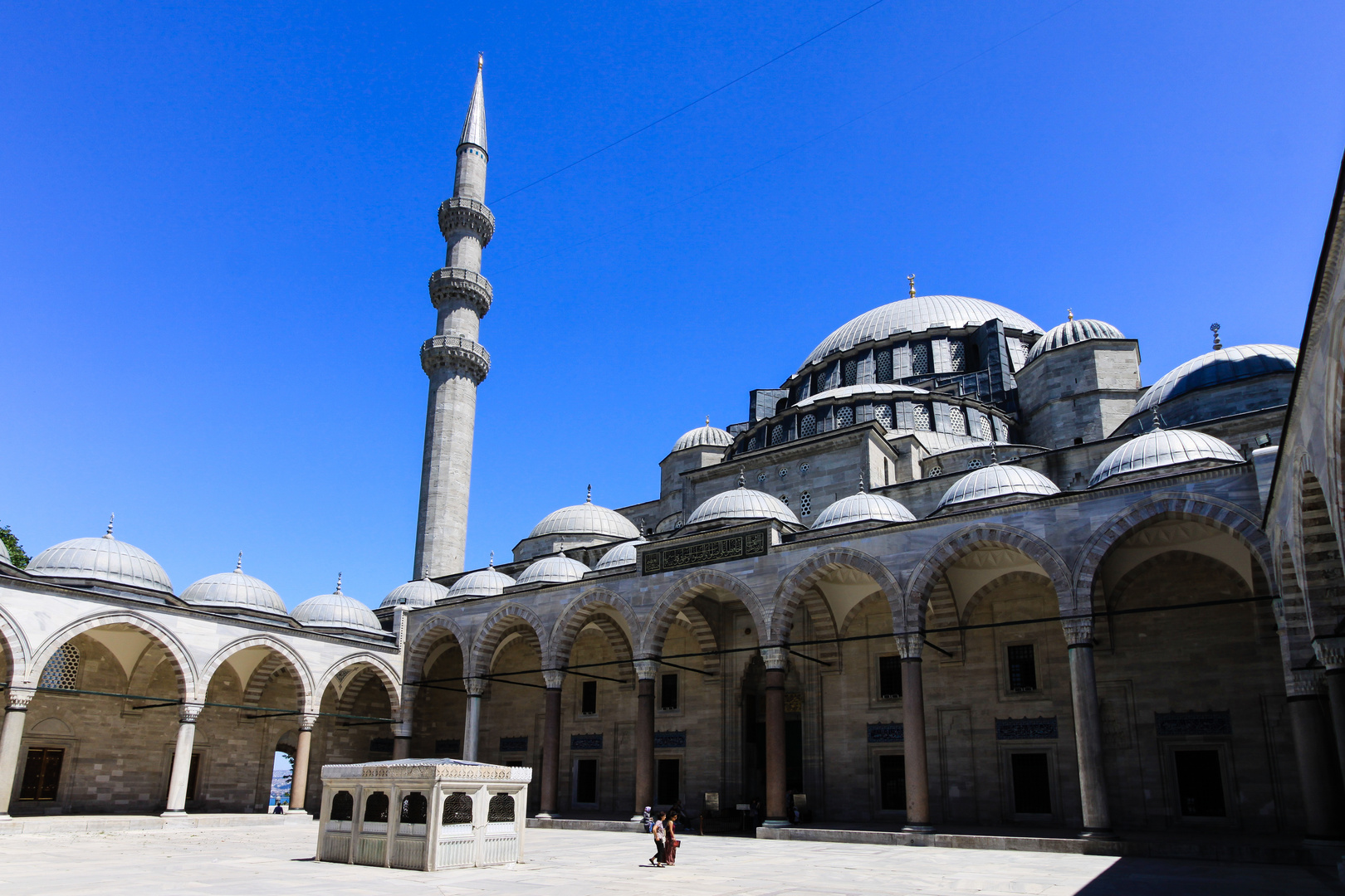 Innenhof der Süleymaniye-Moschee I